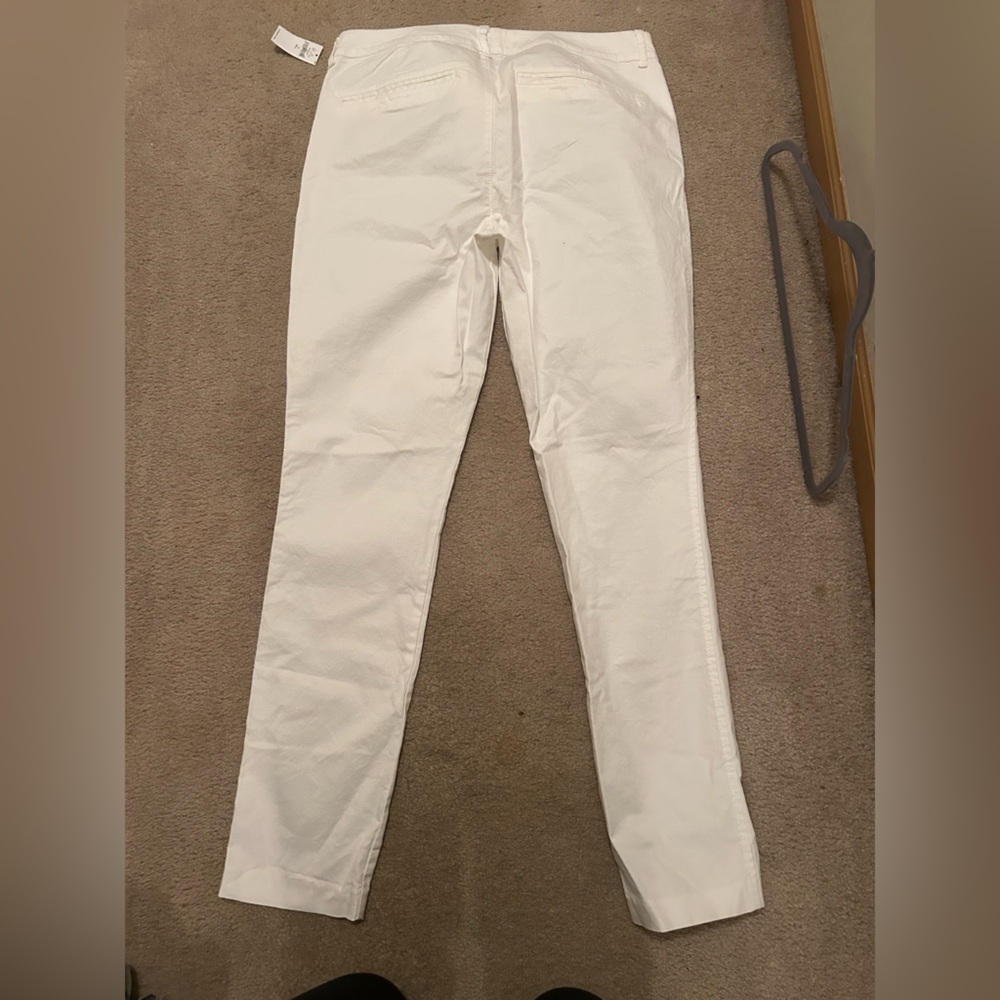 Old Navy White Pixie Pants